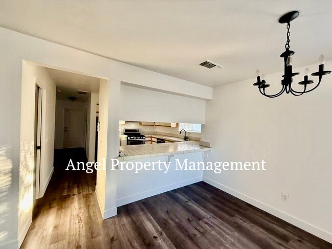 Building Photo - 7603 Delta Pointe Way