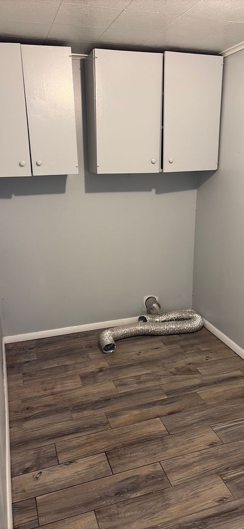 Building Photo - 2928 N Washington St