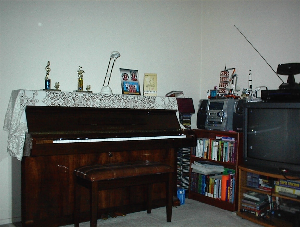 Building Photo - 8265 Halford St