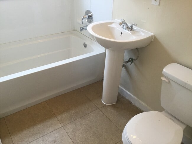 Building Photo - 5848-50 N 64th St