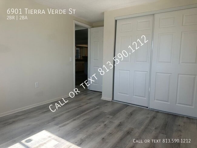 Building Photo - 6901 Tierra Verde St