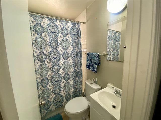 Building Photo - 5631 Arlington Park Dr