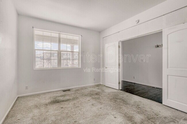 Building Photo - 16793 E Virginia Ave