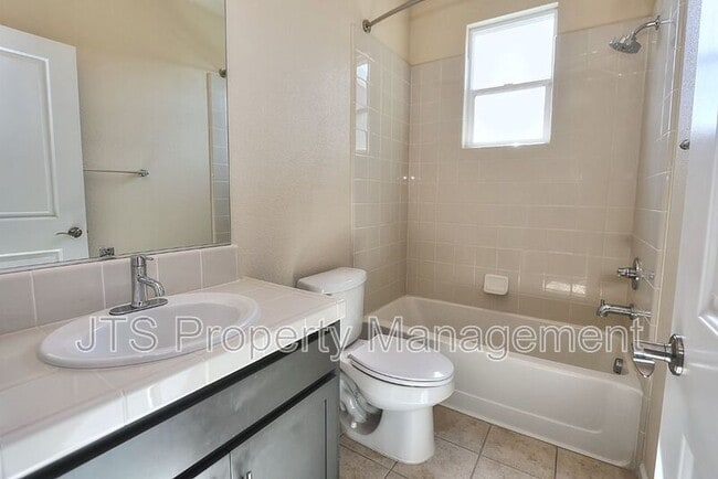 Building Photo - 2488 Ben Ali Wy