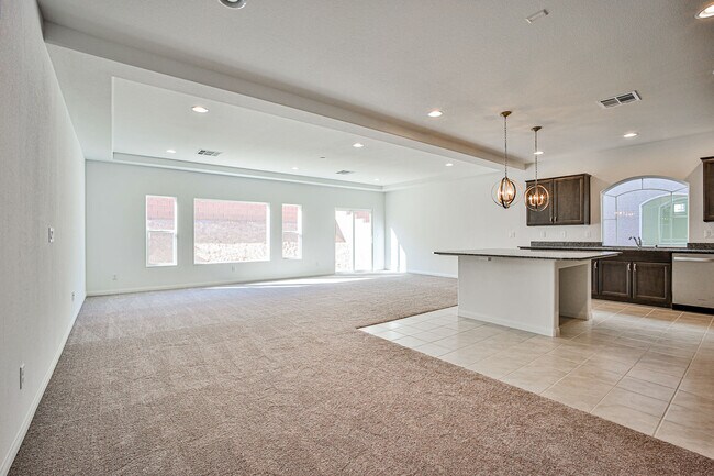 Building Photo - 7771 Bright Ldg St