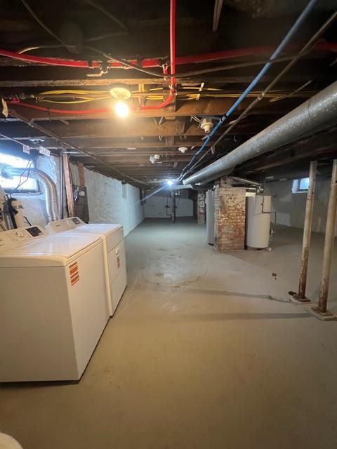 Building Photo - 447 E 27th St