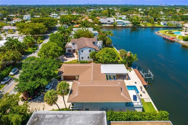 Building Photo - 1025 Diplomat Pkwy