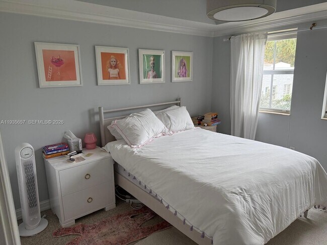 Building Photo - 101 Sidonia Ave