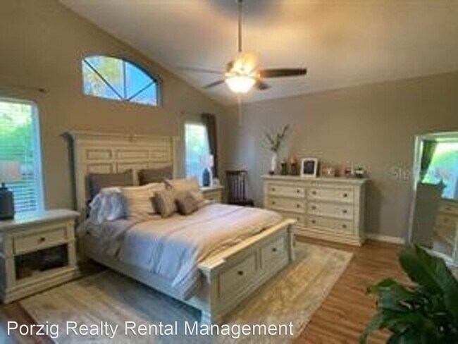 Building Photo - 4 br, 2 bath House - 1528 Fox Glen Drive
