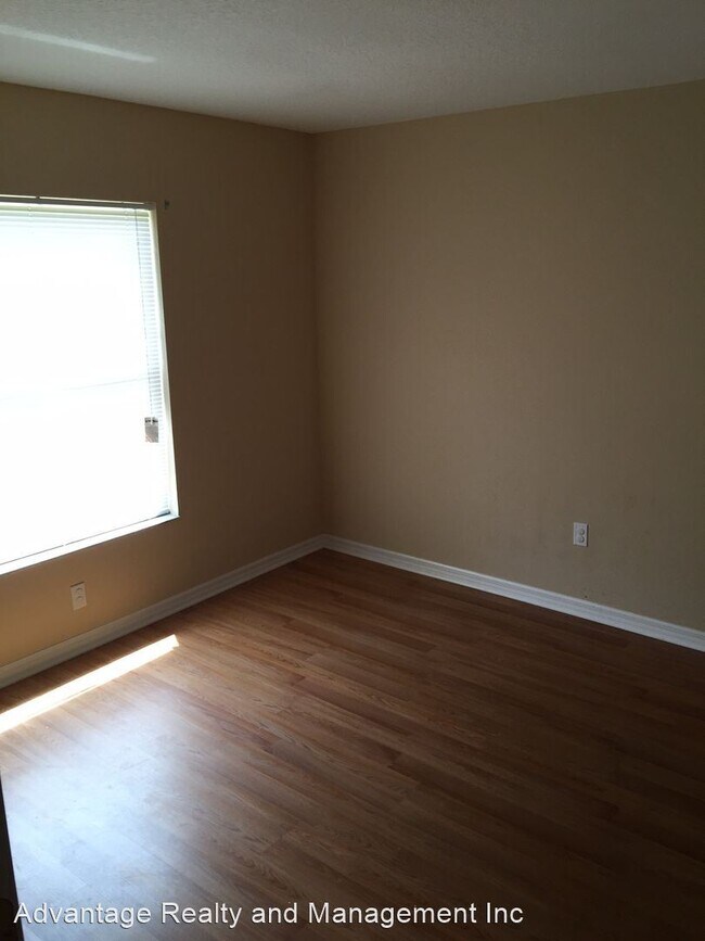 Building Photo - 4 br, 2 bath House - 12 Pineland Ln