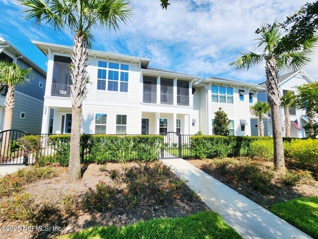 Primary Photo - 541 Crestview Dr