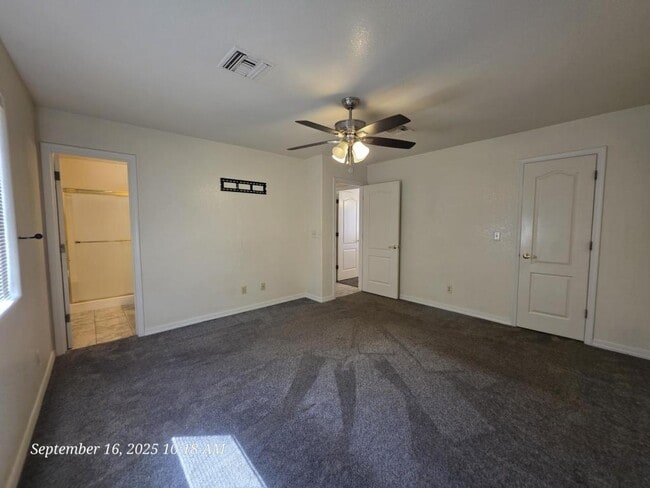 Building Photo - 3757 Lass Ave
