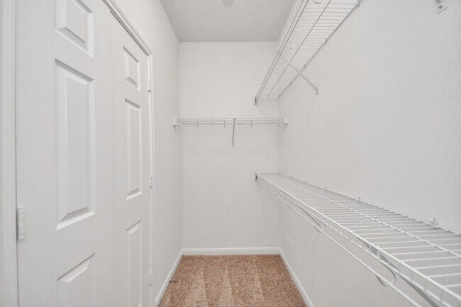 Building Photo - 3001 Murworth Dr