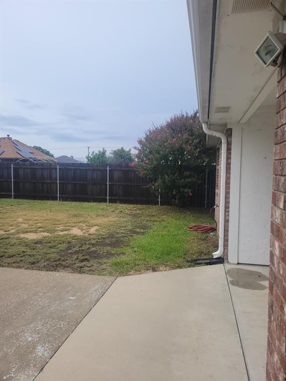 Building Photo - 4805 Joseph Dr