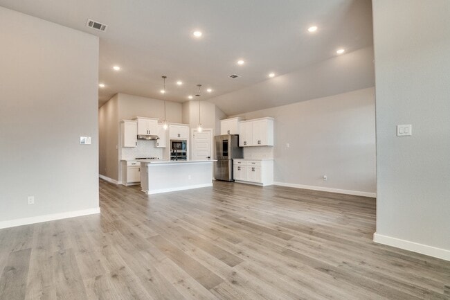 Building Photo - 7015 Hopper Ct