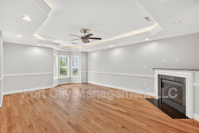 Building Photo - 1125 Race St