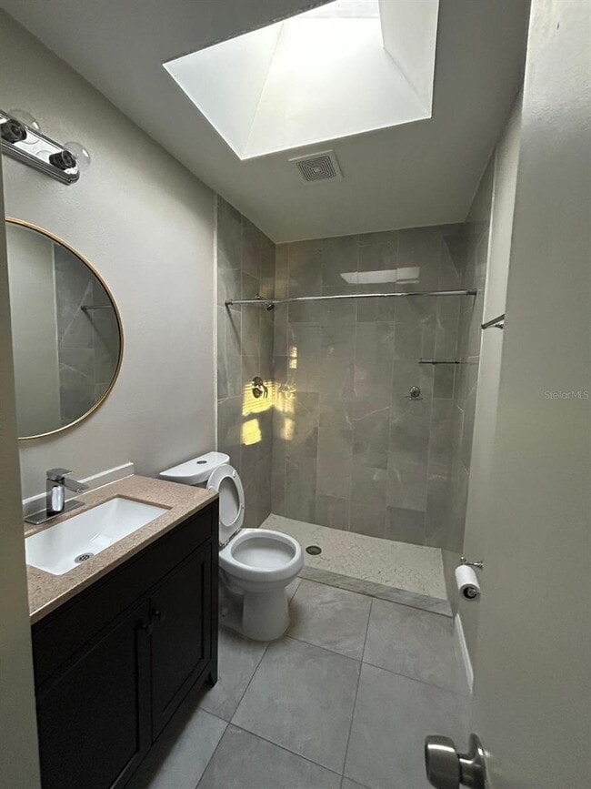 Building Photo - 2501 2nd St