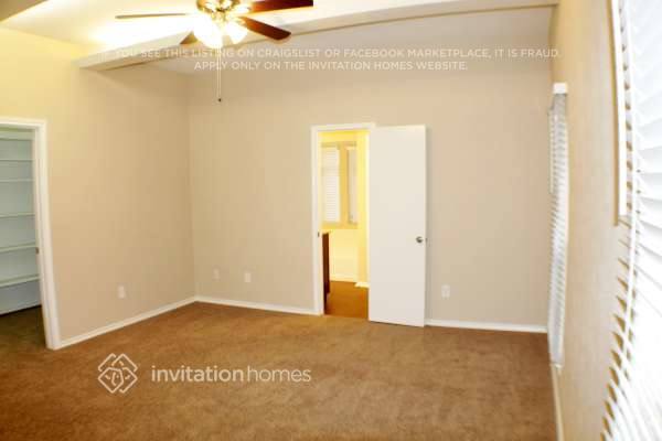 Building Photo - 2821 Piedra Dr
