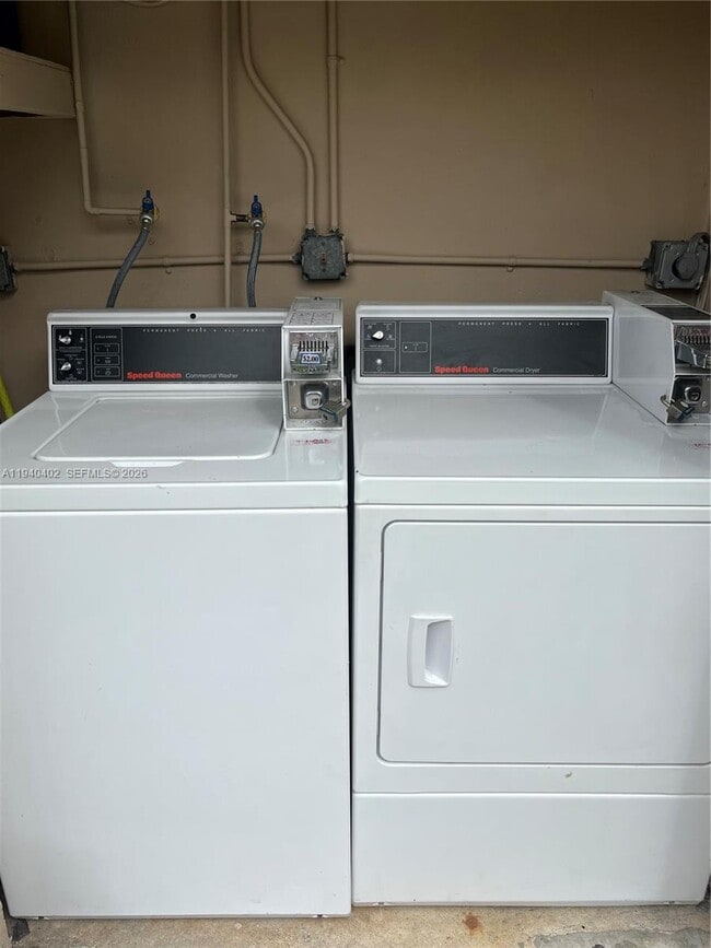 Building Photo - 66 W 9th St