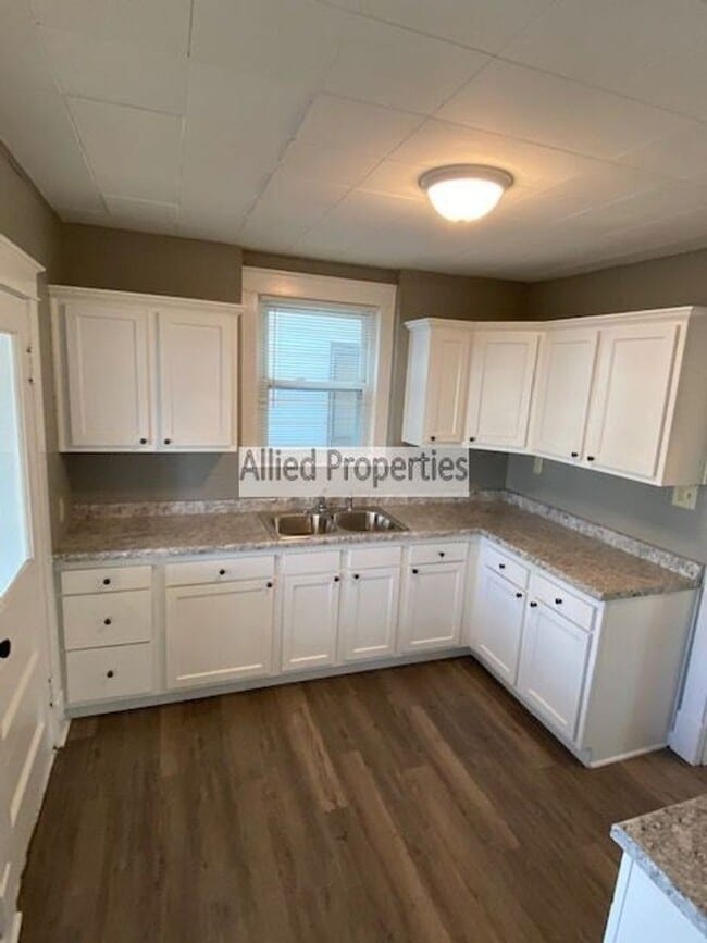 Building Photo - 969 Harmon Ave