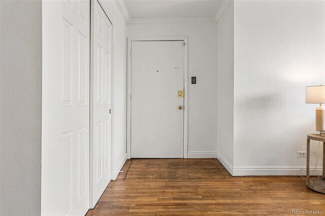 Building Photo - Sunny Corner Condo in the Heart of Capitol Hill | 2 Bed • 2 Bath • 795 Sq. Ft.
