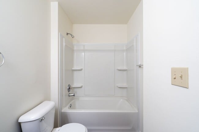 Building Photo - 3507-3509 Delmar Ct.