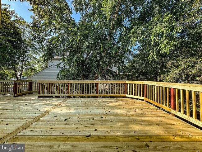 Building Photo - 43555 Hyland Hills St