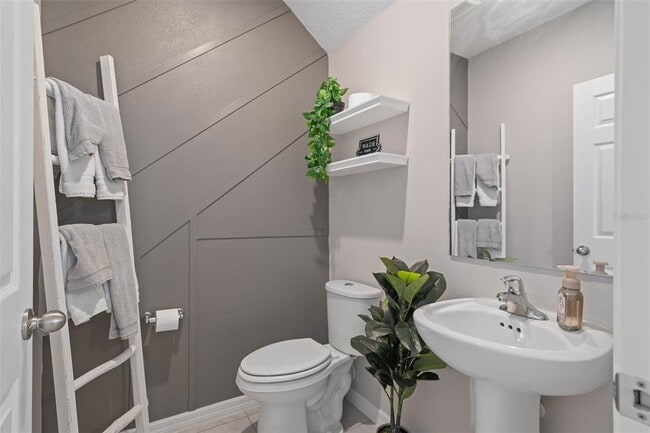 Building Photo - 2519 Sweet Viburnum Wy