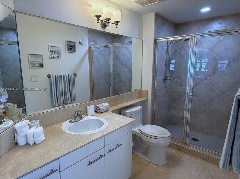 Building Photo - 2080 S Ocean Dr