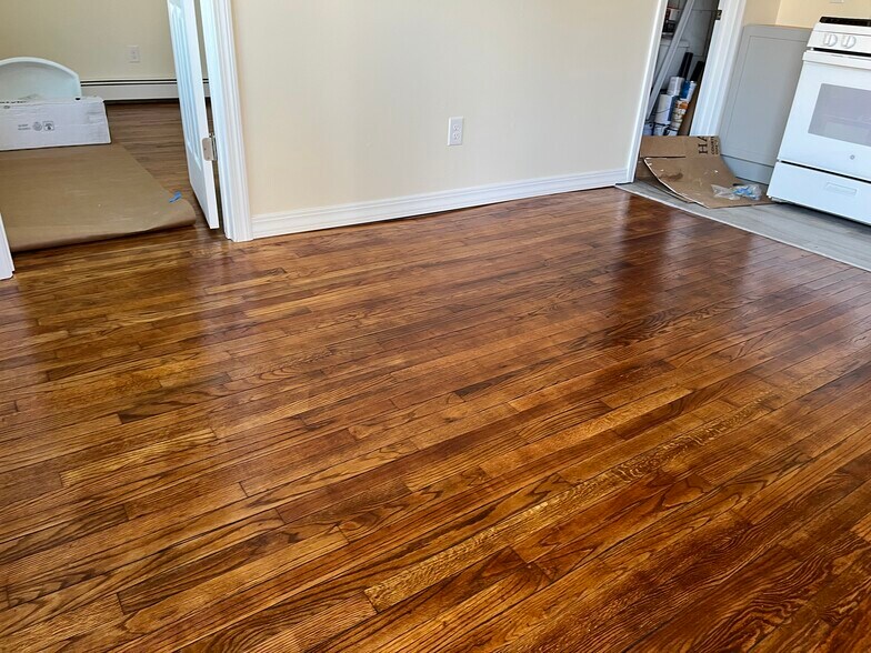 Building Photo - 23 Fleetwood Ave