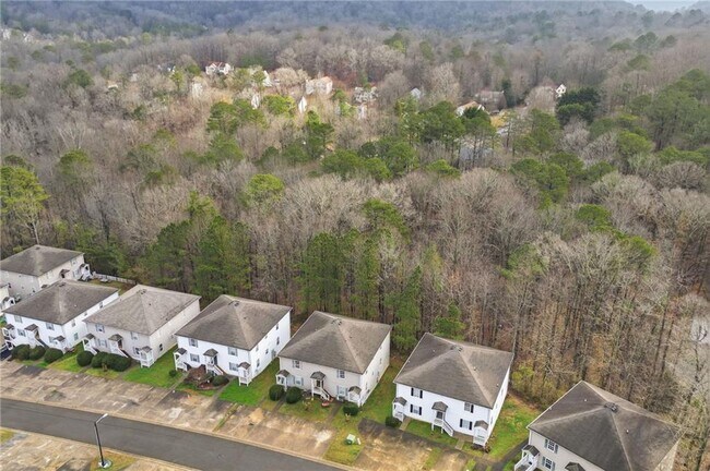 Building Photo - 62 Hanna Dr