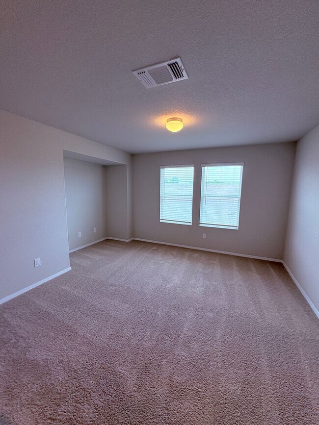 Building Photo - Brand New 4-Bedroom Home in Pflugerville –...