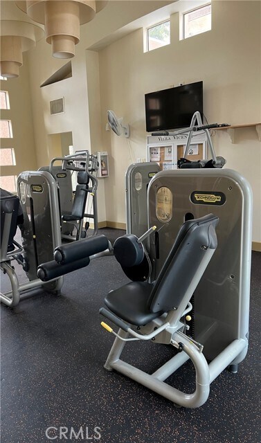 Building Photo - 8889 Caminito Plaza Centro