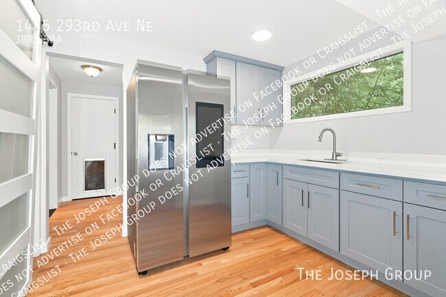 Building Photo - 1445 293rd Ave NE