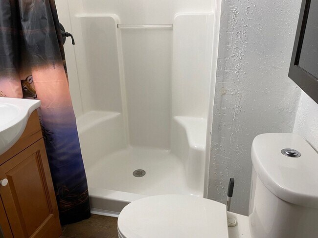 Building Photo - 1 Bed 1 Bath Home in Wausau