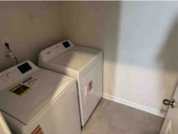 Building Photo - 553 Lemon Daisy Ln