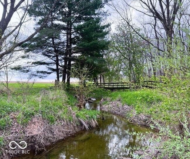 Building Photo - 6640 N 225 W