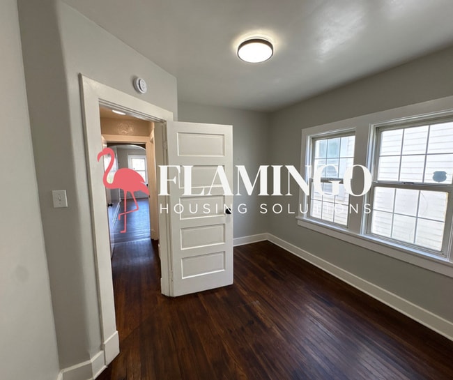 Building Photo - Charming 2 Bedroom, 1 Bath Home – Refinished Hardwood Floors, Detached Garage & More!