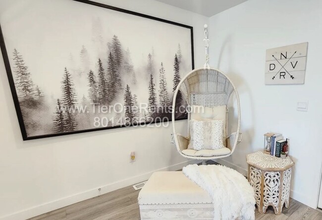 Building Photo - This property offers a NO DEPOSIT option available for qualified renters!