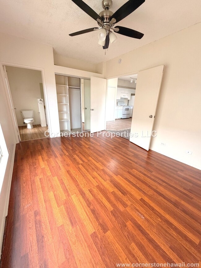 Building Photo - 91-525-525 Puamaeole St