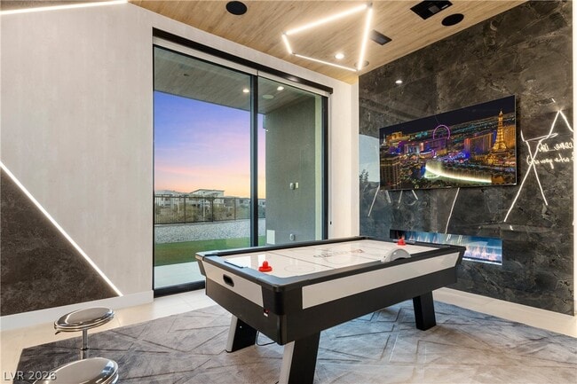 Building Photo - 5394 Succulent Rose Dr