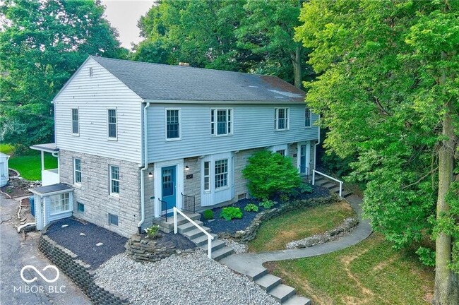 Building Photo - 5043 Boulevard Pl