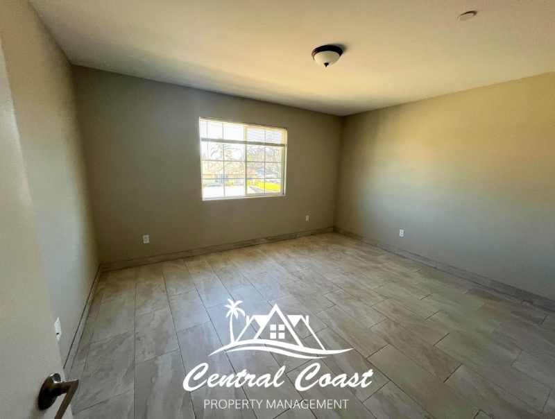 Building Photo - 0 E Boone St