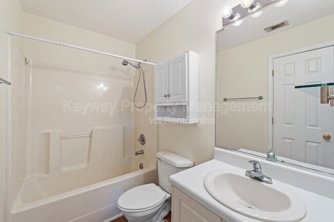 Building Photo - 123 Portofino Ln SW