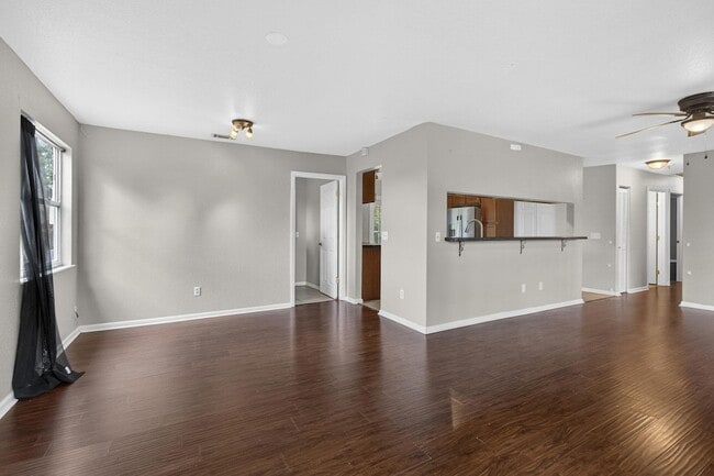 Building Photo - 16932 Okeechobee Blvd