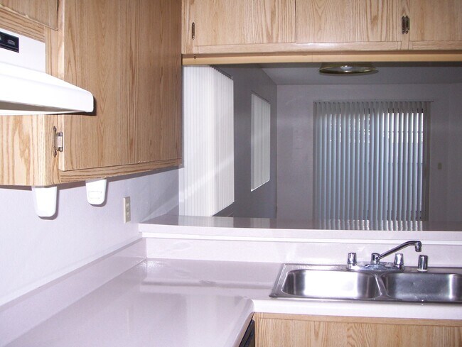 Interior Photo - Oro Park Apartments