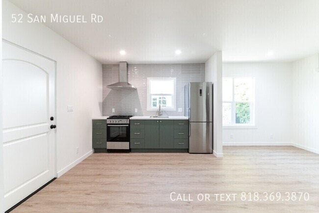 Building Photo - 52 San Miguel Rd