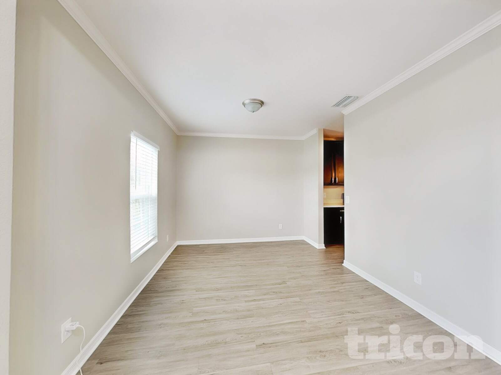 Building Photo - 1266 Stratton Ave