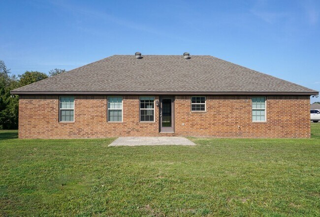 Building Photo - **Coming Soon** 4 Bedroom Home in Valley View