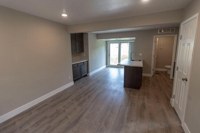 Building Photo - 3607 Greeley Dr